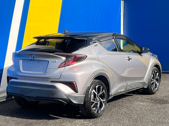 Image for 2018 Toyota C-HR 1.8 HYBRID AUTO // DIAMOND CUT ALLOYS // PARKING SENSORS // ADAPTIVE CRUISE CONTROL