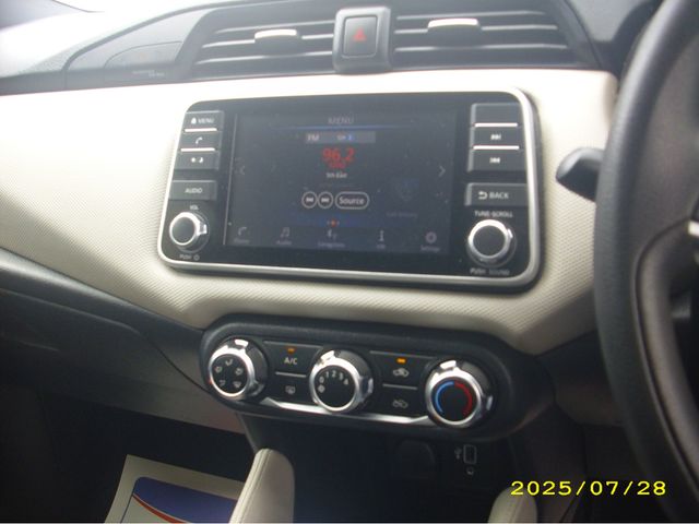 Image for 2019 Nissan Micra 1.0 SV CVT 195 4DR AUTO