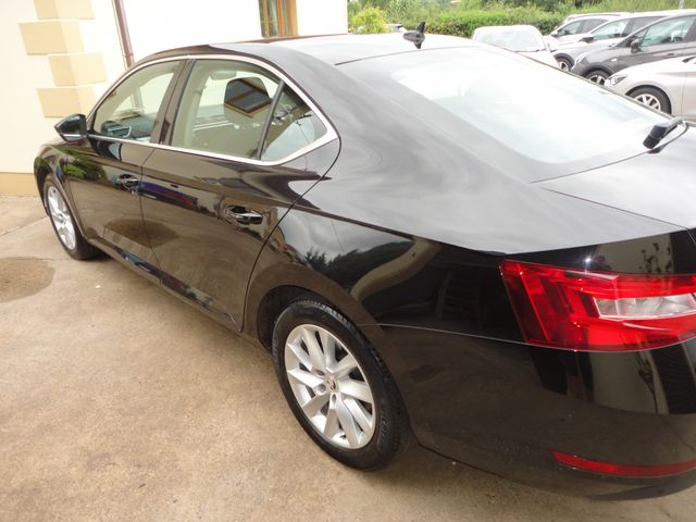Image for 2023 Skoda Superb AMB 2.0tdi 150HP 5DR
