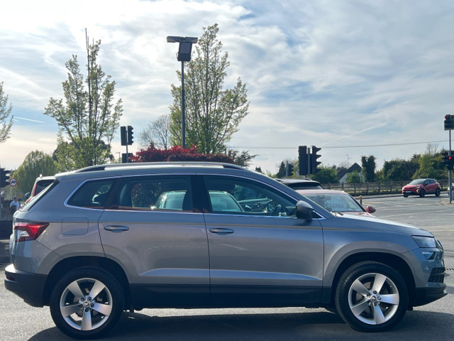 Image for 2021 Skoda Karoq AMBITION 2.0TDI DSG *1 OWNER*