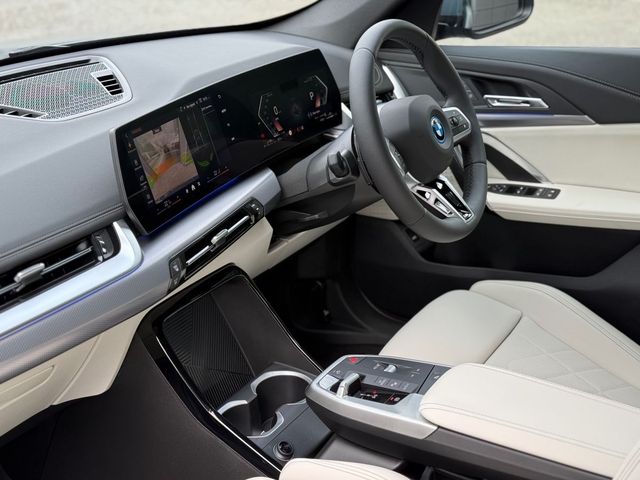 Image for 2026 BMW X1 xDrive25e M Sport