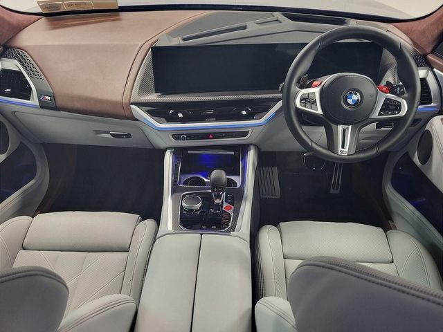 Image for 2024 BMW XM 50e