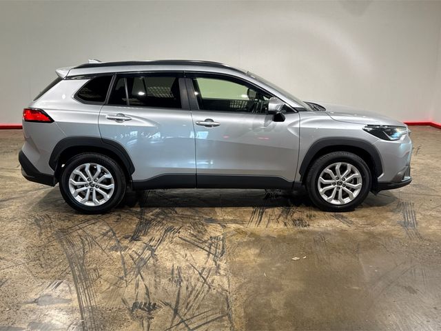 Image for 2023 Toyota Corolla Cross 1.8 HYBRID AUTOMATIC SUV - FACTORY ALLOYS - CRUISE CONTROL - MULTI FUNCTION STEERING WHEEL -REAR CAMERA/PARKING RADAR