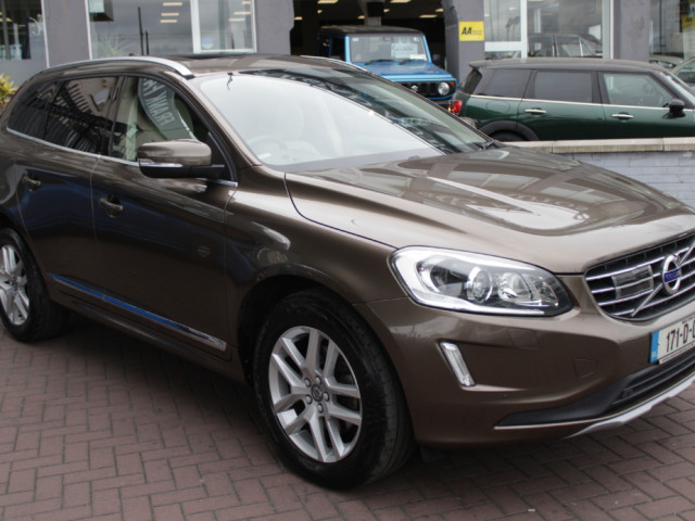 Image for 2017 Volvo XC60 D4 INSCRIPTION 5DR AUTO ESTATE