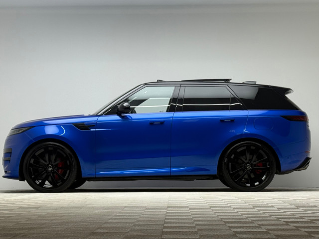 Image for 2025 Land Rover Range Rover Sport AUTOBIOGRAPHY