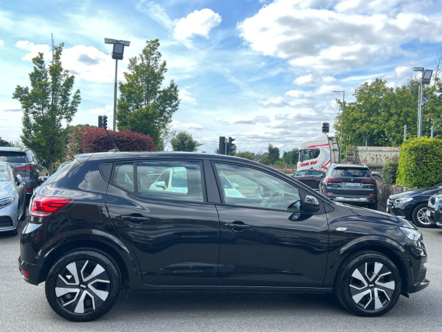 Image for 2025 Dacia Sandero 1.0 EXPRESSION TCe90 *LOW KMS*