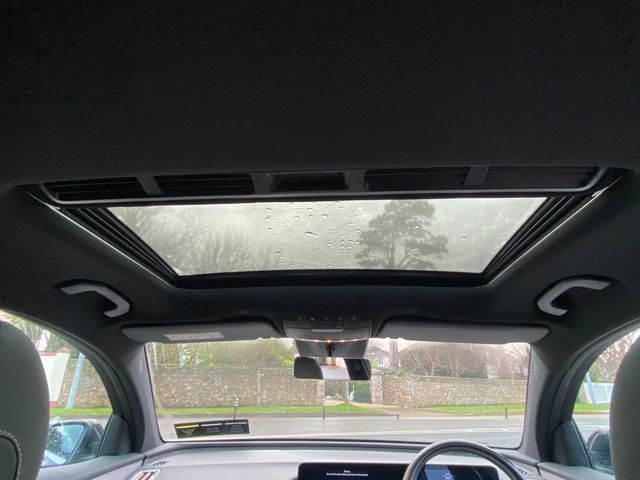 Image for 2021 Mercedes-Benz EQC 400 AMG LINE PREMIUM 4MATIC SUN ROOF