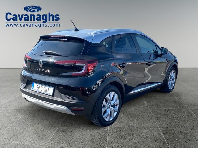 Image for 2021 Renault Captur Tce 130 EDC Iconic