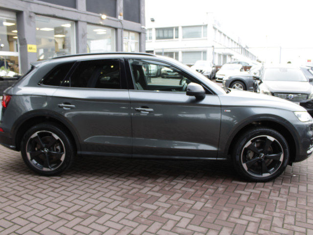 Image for 2020 Audi Q5 2.0 TDI QUATTRO S-LINE COMPETION EDITION AUTO // AS NEW CONDITION THROUGOUT // BUY WITH CONFIDENCE AA AND SIMI APPROVED DEALER 2026 // FINANCE ARRANGED // TRADE INS WELCOME // 