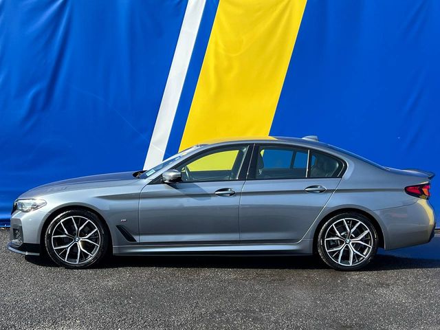 Image for 2022 BMW 5 Series 520D M-SPORT COMPETITION XDRIVE AUTO // LEATHER HEATED SEATS // APPLE CARPLAY/ANDROID AUTO // 19" M-SPORT ALLOYS