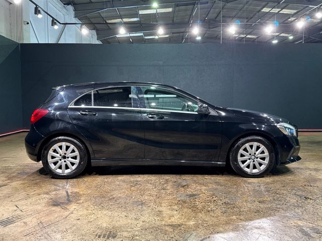 Image for 2018 Mercedes-Benz A Class A180 1.6 AUTOMATIC - BLACK HALF LEATHER - FACTORY ALLOYS - PADDLE SHIFT - REAR CAMERA