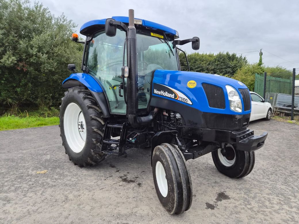 Image for 2004 New Holland TS100A 