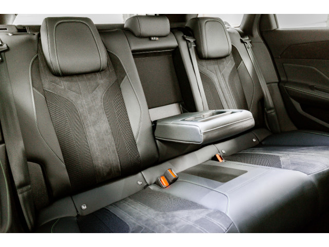 Image for 2024 Peugeot 308 E-GT SW 54kWh Auto 156HP