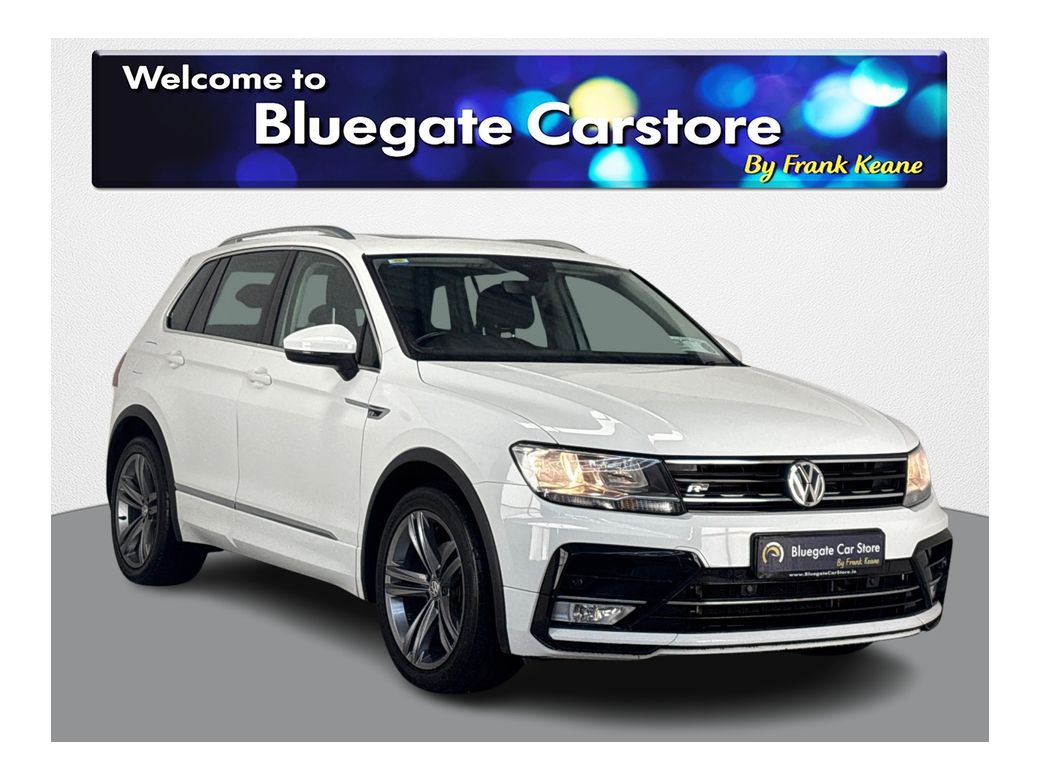 Image for 2017 Volkswagen Tiguan COMFORTLINE 2.0 TDI 115BHP**PANORAMIC SUNROOF**R LINE EXTERIOR PACK**19"ALLOYS**BLACK CLOTH INTERIOR**PARKING SENSORS**KEYLESS START**BLUETOOTH**MULTIFUNCTIONAL STEERING WHEEL**FINANCE AVAILABLE**