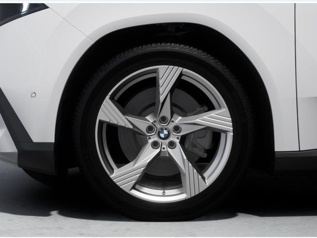 Image for 2026 BMW iX3 50 xDrive