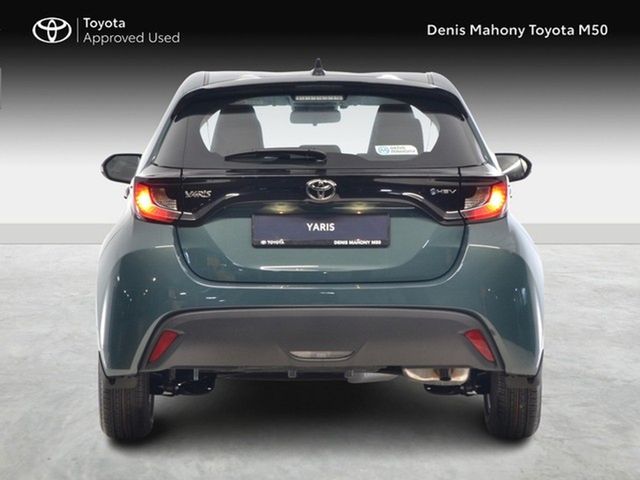 Image for 2026 Toyota Yaris Hybrid Luna