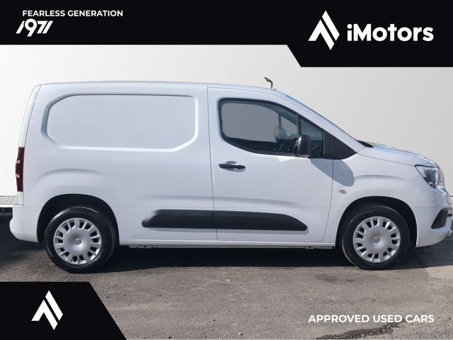 Image for 2022 Vauxhall Combo L1H1 2000 SPORTIVE