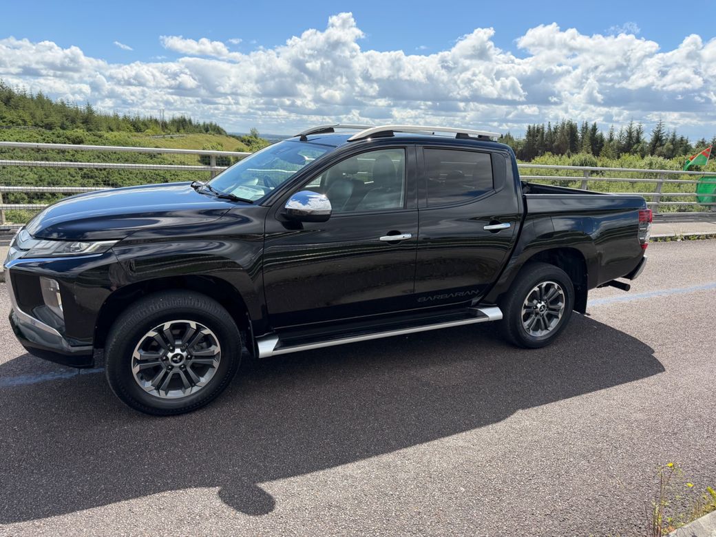 Image for 2020 Mitsubishi L200 DI-D BARBARIAN DCB