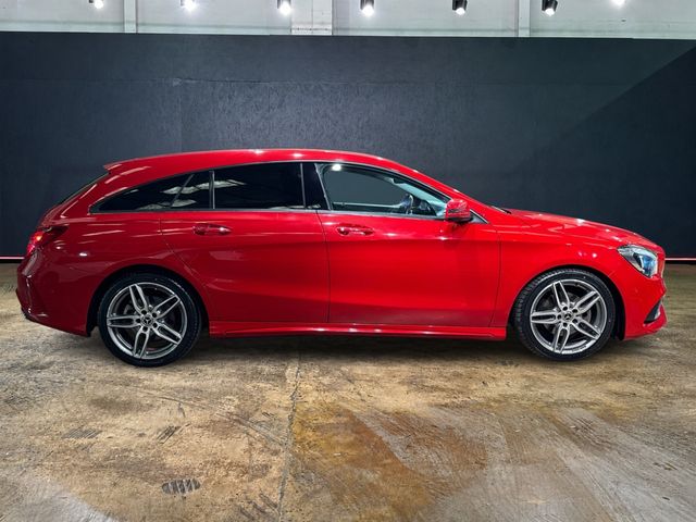 Image for 2018 Mercedes-Benz CLA Class 1.6 AUTOMATIC SHOOTING BRAKE - FACTORY ALLOYS - BLACK HALF LEATHER - CRUISE CONTROL - REAR CAMERA/PARKING RADAR