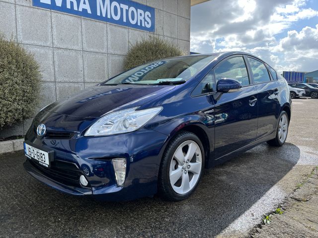Image for 2015 Toyota Prius LUXURY HYBRID AUTOMATIC 1.8 PETROL //IRISH CAR//LOW MILES//HIGH SPEC//HEAD UP DISPLAY//REVERSE CAMERA//KEYLESS ENTRY//FULL TOYOTA HISTORY//