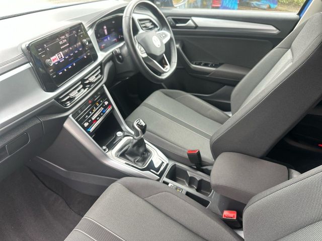 Image for 2024 Volkswagen T-Roc EDITION 75 1.0TSI 116HP MANUAL