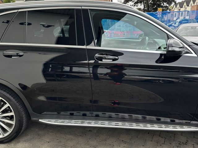 Image for 2020 Mercedes-Benz GLC Class SOLD--GLC 220d 4MATIC AMG--Sun Roof, Multispoke alloys, Side Steps