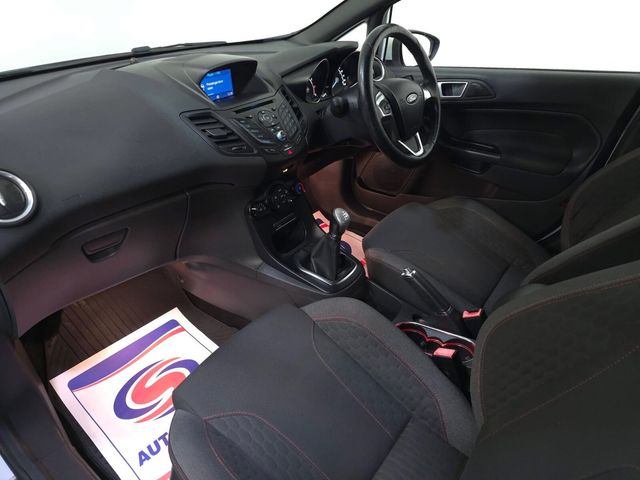 Image for 2017 Ford Fiesta 