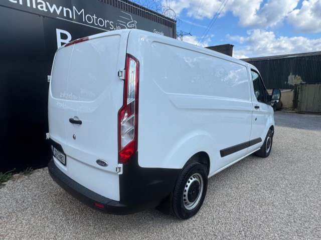 Image for 2022 Ford Transit Custom 2.0 TDCI 105 PS SWB // PRICE EXCL. VAT // 10/26 CVRT // GREAT CONDITION// AIR CON, CRUISE AND BLUETOOTH // 