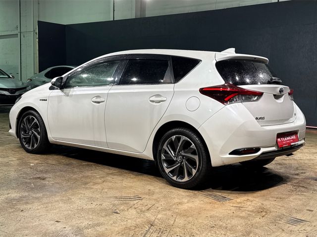 Image for 2018 Toyota Auris HYBRID 1.8L AUTOMATIC - DIAMOND CUT FACTORY ALLOYS - WHITE LEATHER HEATED SEATS - REVERSE CAMERA - CRUISE CONTROL