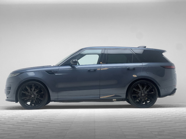 Image for 2024 Land Rover Range Rover Sport DYNAMIC SE P460E