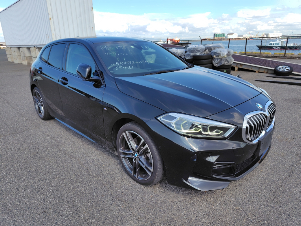 Image for 2023 BMW 1 Series 2.0D M-SPORT PLUS EDITION 5DR HATCHBACK AUTOMATIC // 1 OWNER WITH ONLY 40, 320 KM'S // AS NEW CONDITION THROUHOUT // BUY WITH CONFIDENCE AA AND SIMI NAPPROVED DEALER 2026 // FINANCE ARRANGED // ALL TR