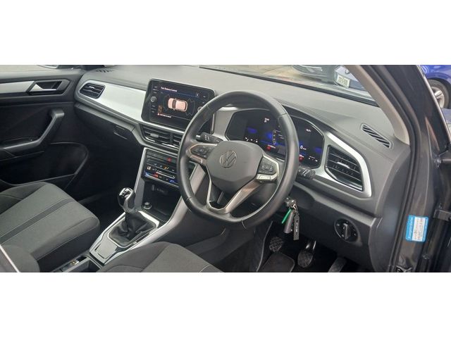 Image for 2023 Volkswagen T-Roc 2.0 TDI M6F 116BHP **PRICE EXLCUDING VAT, 2 SEATER, REAR VIEW CAMERA, APP CONNECT**