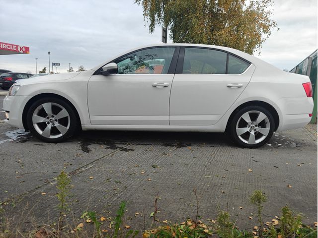 Image for 2015 Skoda Octavia Style 1.6tdi 110HP 4DR