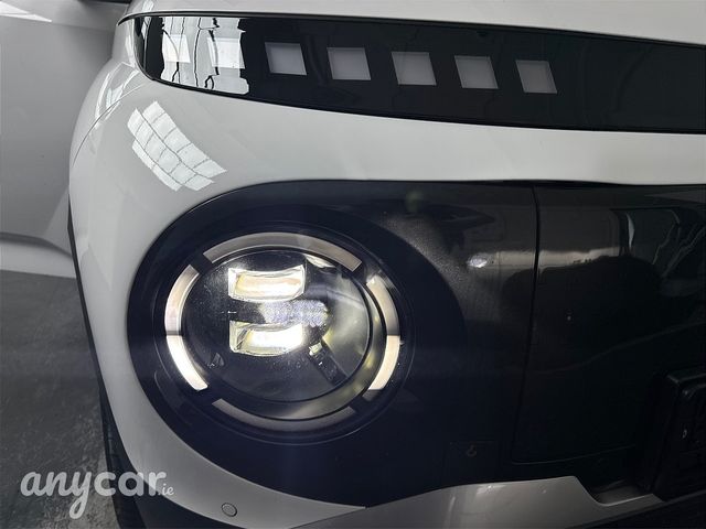 Image for 2025 Hyundai INSTER Elegance 49kwh