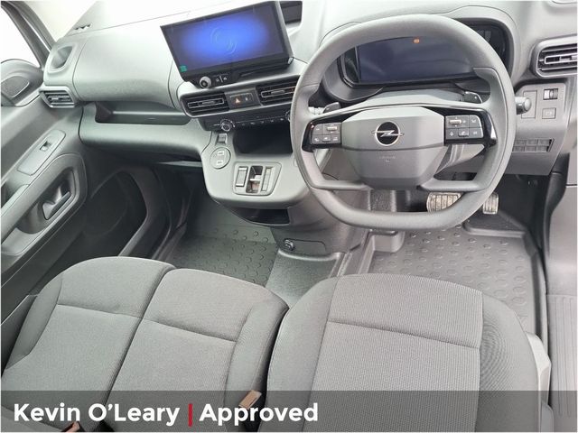 Image for 2026 Opel Combo Komfort Automatic L2H1