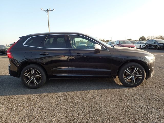 Image for 2018 Volvo XC60 2.0 D4 R-DESIGN PLUS AWD DIESEL AUTOMATIC // MASSIVE SPEC // FULL HEATED LEATHER // REVERSING CAMERA // CRUISE CONTROL // LANE ASSIST // ELECTRIC TAILGATE // UPGRADED SPORT ALLOYS