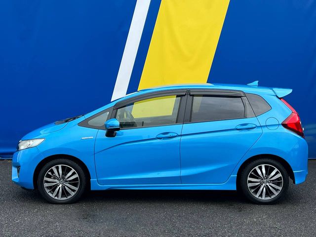 Image for 2016 Honda Fit SPORT 1.5 HYBRID AUTO // NEW NCT // 16" ALLOYS // DIGITAL CLIMATE CONTROL