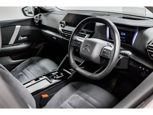 Image for 2024 Citroen C4 ë-Series 50kWh Auto 136HP