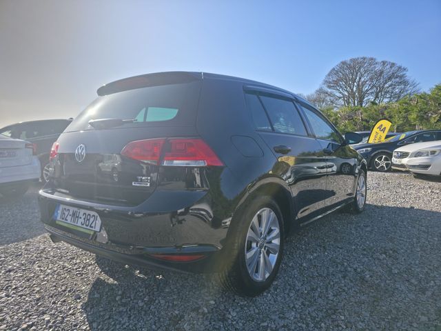 Image for 2016 Volkswagen Golf TSI Comfort Line Bluemotion Technology