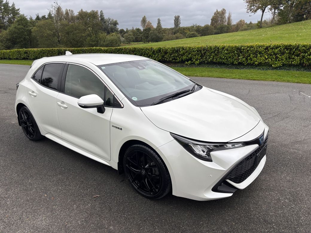 Image for 2018 Toyota Corolla 1.8 GZ SPORT PETROL HYBRID AUTO
