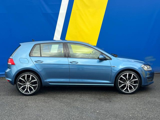 Image for 2015 Volkswagen Golf R-LINE PACK 1.2 TSI // LOW MILEAGE // NEW 19" ALLOYS // ADAPTIVE CRUISE CONTROL