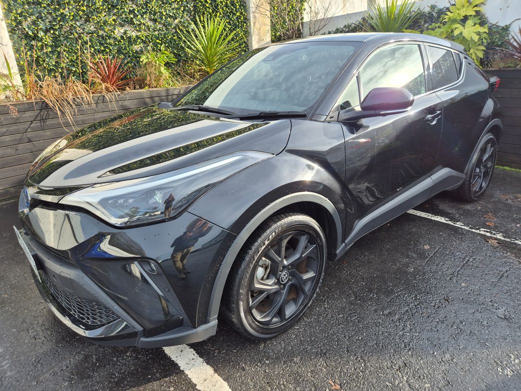 Image for 2023 Toyota C-HR 1.8 HYBRID / SOL NERO G-PACK WITH SAFETY PACK 3 / TOP SPEC / TAX €160 