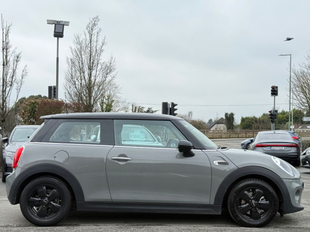 Image for 2018 Mini Cooper 1.5 3DR *LOW KMS*