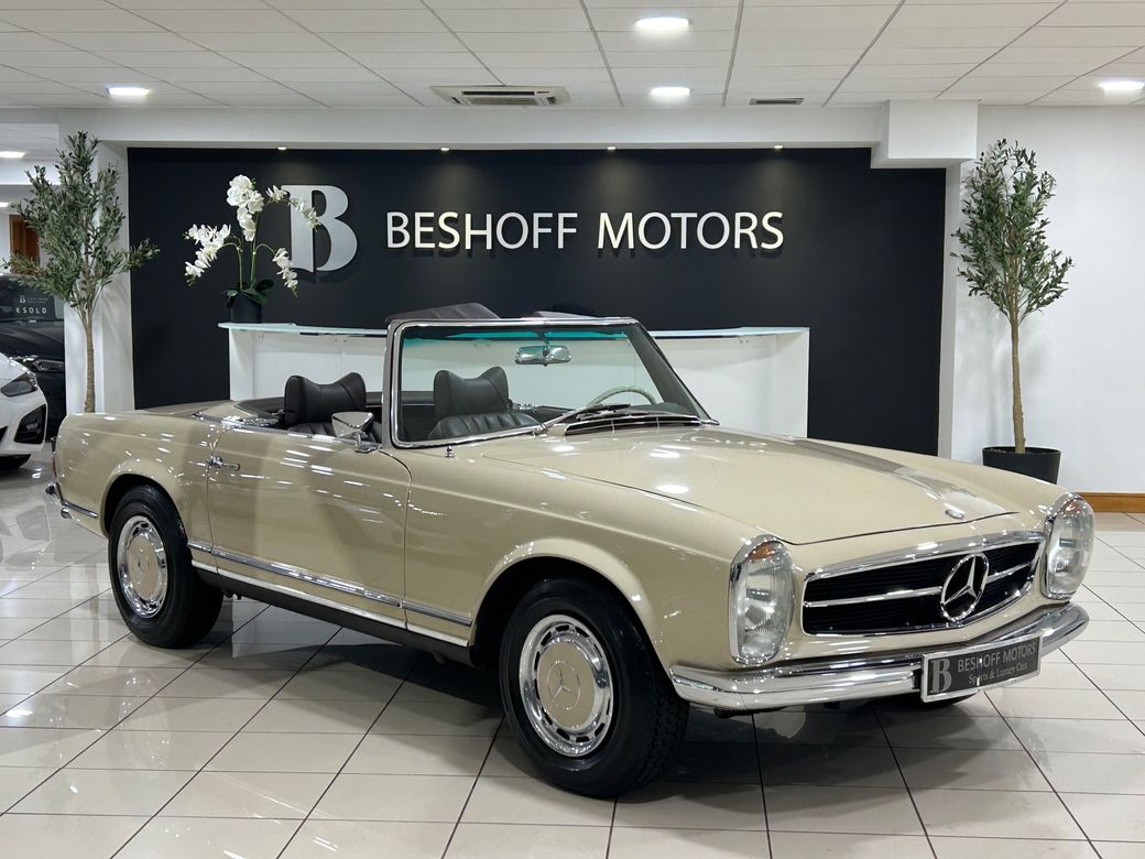 Image for 1971 Mercedes-Benz SL Class 280 SL AUTOMATIC=ONLY 70000 MILES//DOCUMENTED SERVICE HISTORY FILE=INVESTMENT POTENTIAL//71 D REG=ONLY €56 ANNUAL ROAD TAX//TRADE INS WELCOME