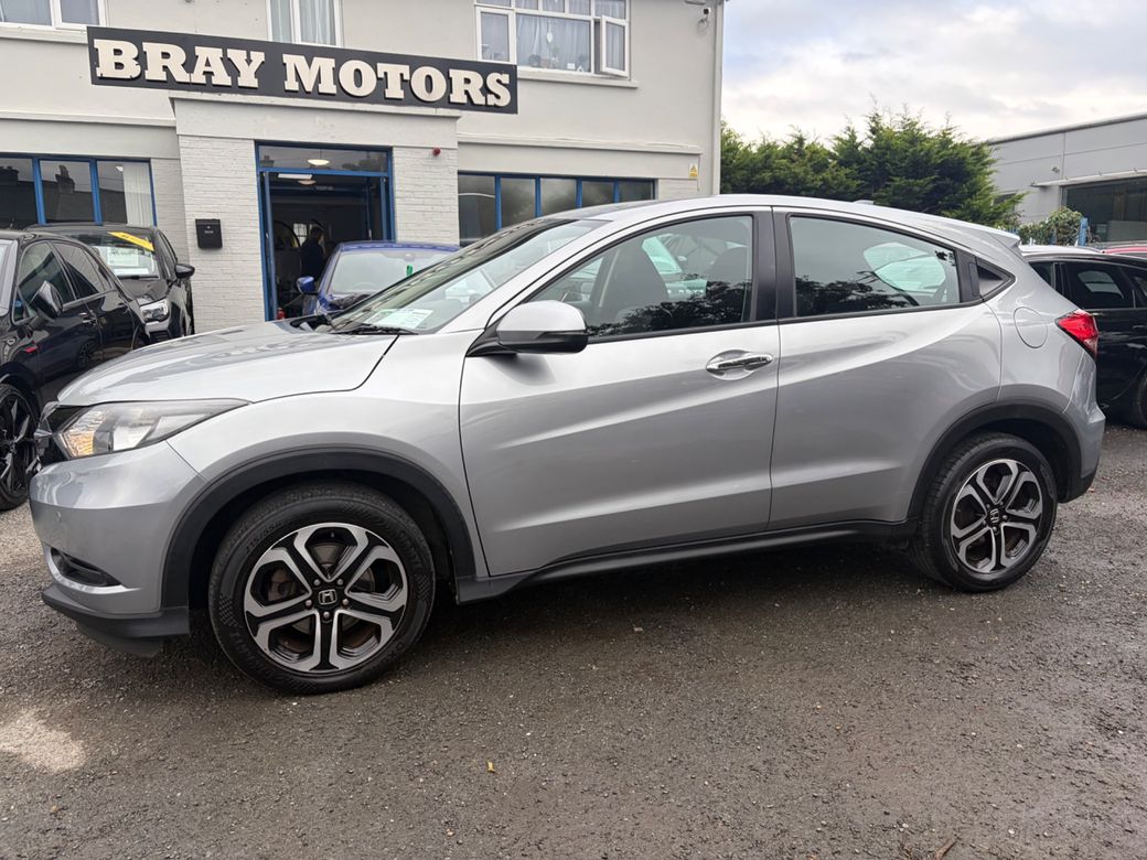 Image for 2017 Honda HR-V 2017 HONDA HR-V 1.5 i-VTEC ES LOW KMS