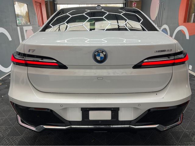 Image for 2025 BMW i7 €89950! 2025 BMW I7 EDRIVE 50 M-SPORT 100% SOH/ CRUISE CONTROL / 360° CAMERA / ELECTRIC MEMORY HEATED & MASSAGING SEATS / PANORAMIC SUNROOF / AMBIENT LIGHTS / APPLE CARPLAY / AUTOMATIC DOORS AND MO