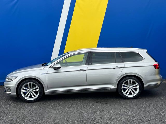 Image for 2016 Volkswagen Passat GTE 1.4 PLUG-IN HYBRID AUTO // TILT & SLIDE PAN ROOF // DRIVER MASSAGE SEAT // 360 SURROUND PARKING SENSORS