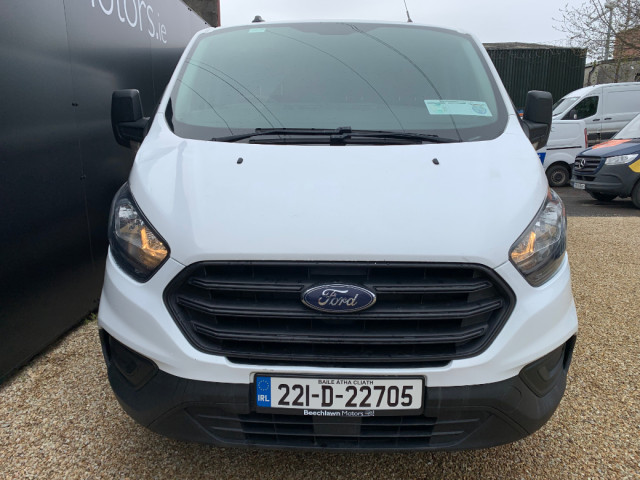 Image for 2022 Ford Transit Custom 2.0 TDCI 105 PS SWB // PRICE EXCL. VAT // 02/27 CVRT // ONE OWNER // BLUETOOTH, ELECTRIC WINDOWS AND MULTI FUNCTIONAL STEERING WHEEL // 