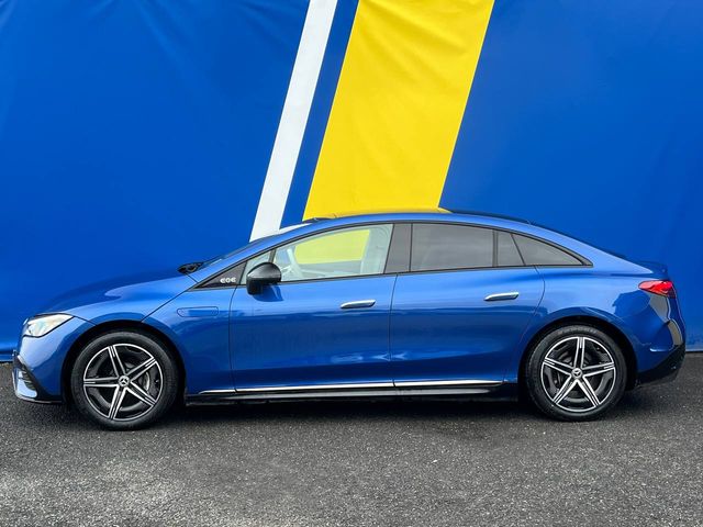 Image for 2022 Mercedes-Benz EQE EQE300 AMG-LINE // OPENING PAN ROOF // AMG-LINE LEATHER INTERIOR // APPLE CARPLAY/ANDROID AUTO