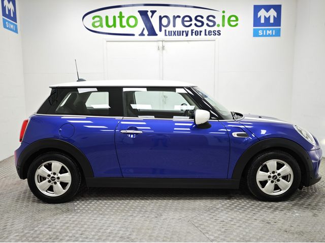 Image for 2020 Mini Cooper 1.5 Automatic, Reversing camera